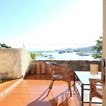 Sur * Hyères